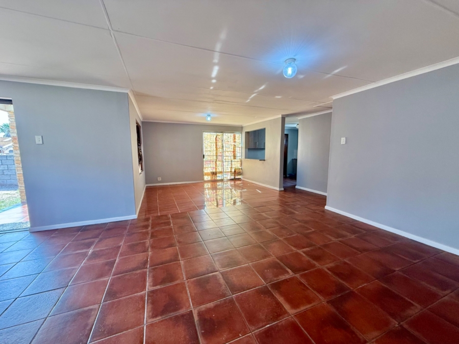 3 Bedroom Property for Sale in Hillside Eastern Cape